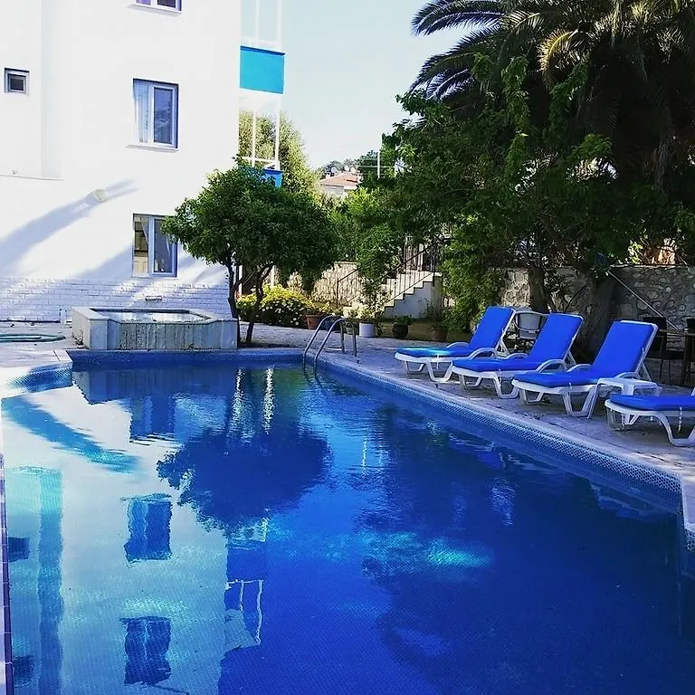 Lägenhetshotell Parla Apart Hotel Çeşme