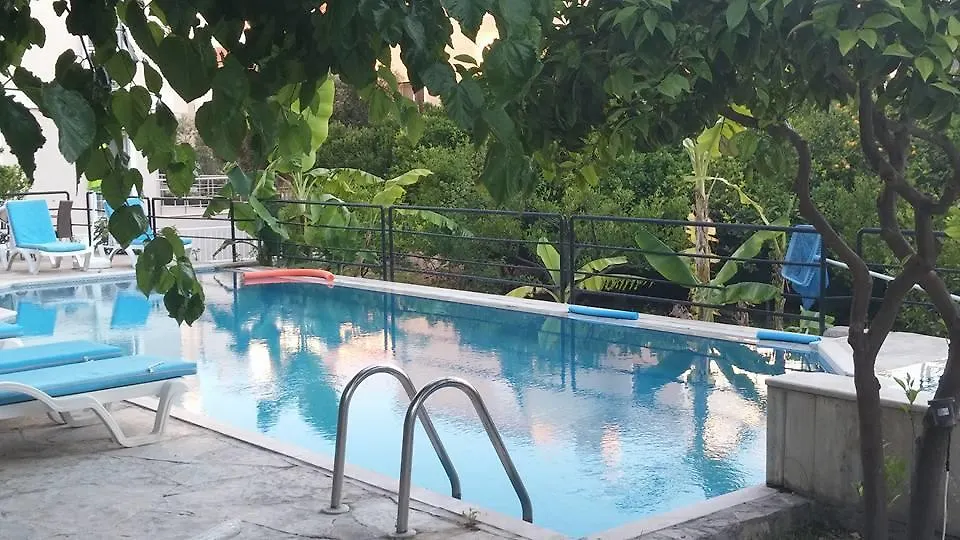 Parla Apart Hotel Çeşme 2*,  Turkiet