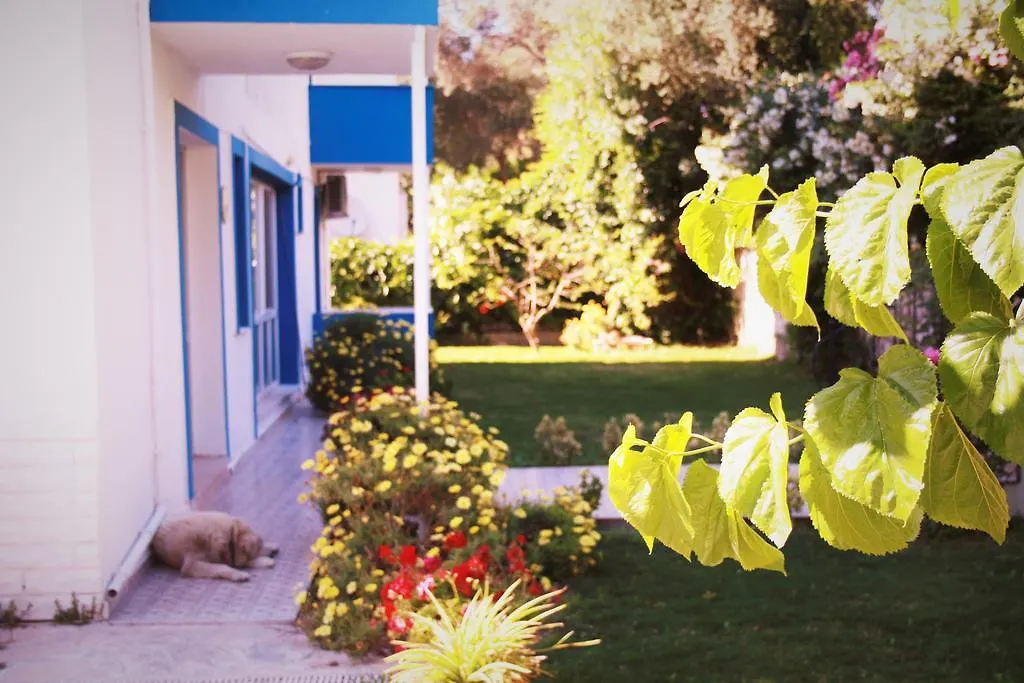 Parla Apart Hotel Çeşme