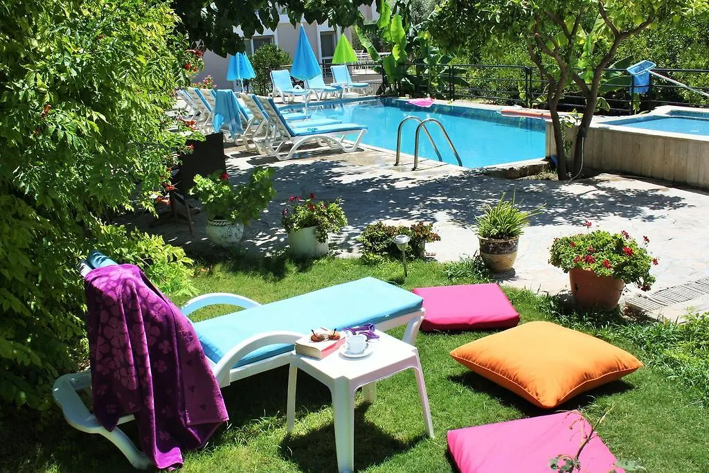 Parla Apart Hotel Çeşme