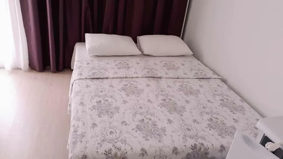 Parla Apart Hotel Çeşme